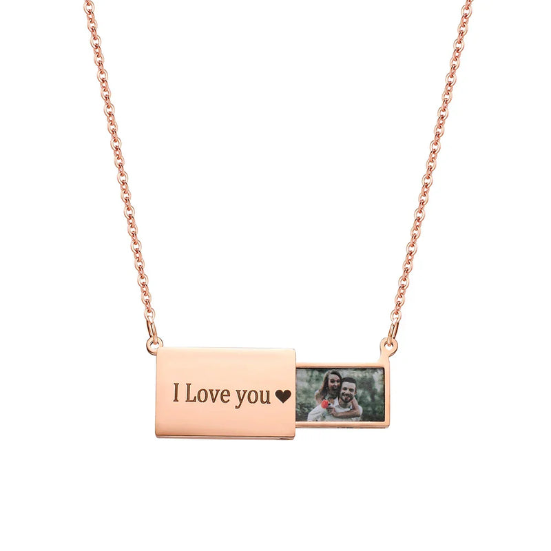 Collier Lettre d'Amour - Votre photo immortalisée